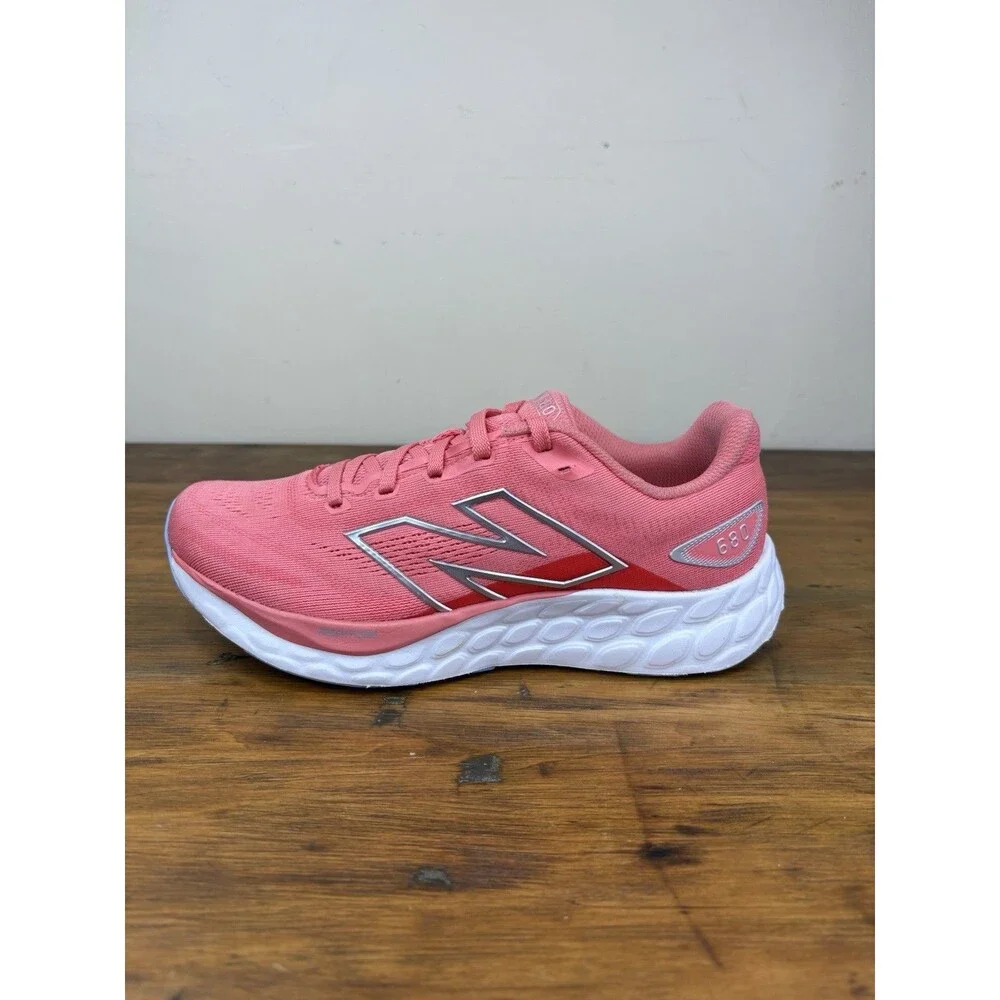 New Balance Fresh Foam 680v8 Womens Size 8.5 B Pink Coral Running Shoes Sneakers
